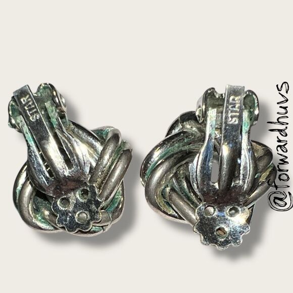 Vintage STAR Clip-On Knot Earrings – Silver-Tone – Twisted Loop Design - Picture 3 of 11